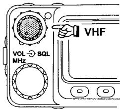 YAESU FT-8100R - Changement de bande et affichage de la fréquence - 2