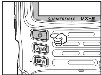 YAESU VX-6E - MISE SOUS ET HORS TENSION - 1