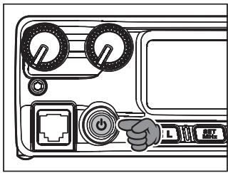 YAESU FT-2900E - MISE SOUS TENSION ET EN HORS TENSION DE L'ÉMETTEUR- RÉCEPTEUR - 1