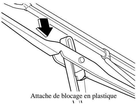 MAZDA 3 2009 - ATTENTION - 1