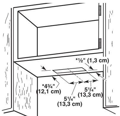 BAUKNECHT GXU7130DXS - Découpage d'une ouverture rectangulaire de 414 " x 1012 " (10,8 cm x 26,7 cm) sur la face inférieure du bas du placard : - 1