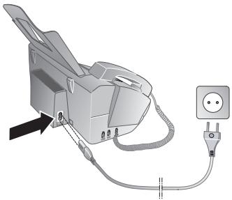 PHILIPS MAGIC5 PRIMO - Brancher le cordon d'alimentation - 1