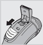 PHILIPS PT720/49 - Cleaning the trimmer with the cleaning brush (PT860 only) - 1
