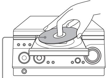 SONY CMT-WS2D - Loading a disc - 1