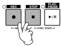 SONY CVP305 - Appuyez simultanément sur les touches [REC] et [STOP]. - 1