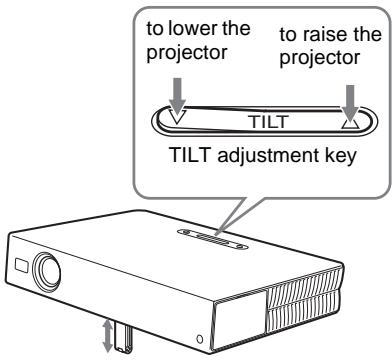 SONY VPL-CS5 - To adjust the height - 2