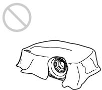 SONY VPL-PX10 - Bloqueo de los orificios de ventilación - 1