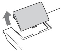 SONY BDV-F700 - Pour ouvrir le volet du couvercle du panneau - 2