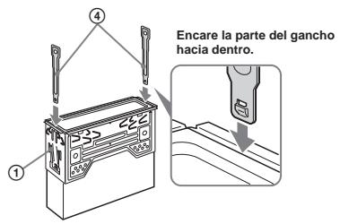 Encare la parte del gancho hacia dentro.
