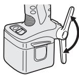 PANASONIC EY7270 - Instellen van de stand van de riemclip - 2