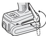 PANASONIC EY7440 - Regolazione dell'angola- zione del gancio da cintura - 2