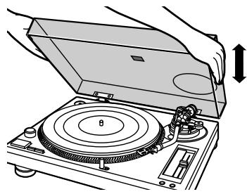 PANASONIC SL-1200GLD - Mettre le couvercle en place - 2
