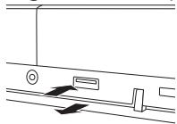 PANASONIC SC-BT200 - Insérer ou enlever un dispositif USB - 1