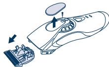 PANASONIC ER1610 - Entnehmen der integrierten wiederaufladbaren Akkus - 1