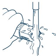 PANASONIC ER2403 - Rinse out any hair trimmings that are inside the trimmer with running water. - 1