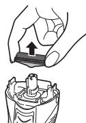 PANASONIC ER-GK40 - Cleaning the shaver - 6