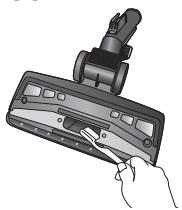 PANASONIC MC-CG710 - Reiniging van de grote zuigmond - 1