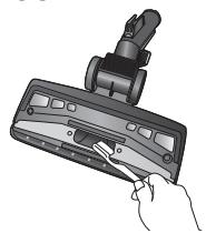 PANASONIC MC-CG712 - Reiniging van de grote zuigmond - 1