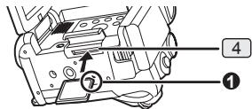 PANASONIC PVGS16 - Inserting a Card - 2