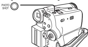 PANASONIC PVGS31 - Recording a Still Picture on Card (Photoshot) - 2