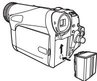 PANASONIC PVGS35 - Using the Battery - 2