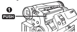 PANASONIC PVGS35 - Inserting a Cassette - 3