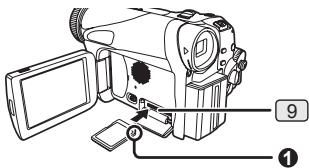 PANASONIC PVGS35 - Inserting a Card - 2