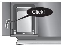 PANASONIC SCHC35EP - Inserting/Removing an iPod/ iPhone - 3
