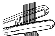 PANASONIC EH-HS95 - Clamp the bundle of hair in the center of the Iron Plate (G). - 1