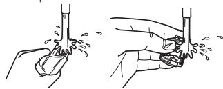 PANASONIC ER-GC20 - Limpar o aparador com as lâminas removidas - 4