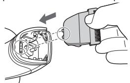 PANASONIC ER-GP22 - Remoção da lâmina - 2