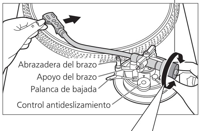 PANASONIC SL-1200GEG - Libere el brazo sonoro del apoyo del brazo y ajuste el balance horizontal girando el contrapeso. - 1