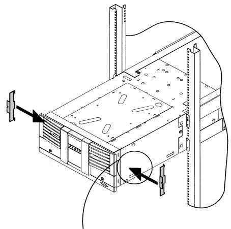 HP SURESTORE 6/60 TAPE LIBRARY - - Modèles 4/40 et 6/60 - 4