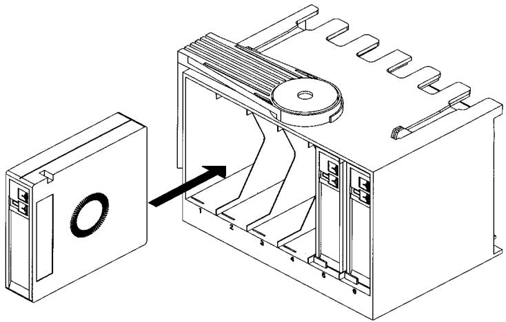 HP SURESTORE DLT 418 TAPE AUTOLOADER - Chargement des bandes - 1