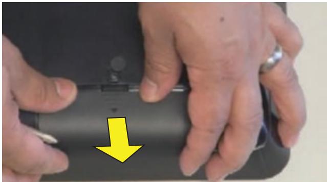 HP PAVILION ALL-IN-ONE MS228 - Removing the Memory - 5