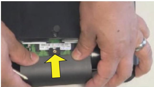 HP PAVILION ALL-IN-ONE MS228 - Installing a New Memory Card - 4