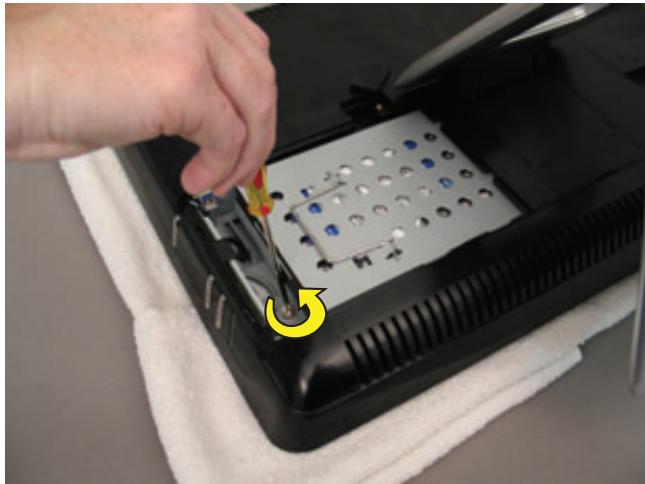HP PAVILION ALL-IN-ONE MS228 - Removing the Hard Disk Drive - 7
