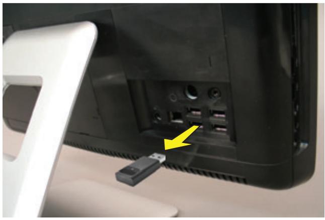 HP PAVILION ALL-IN-ONE MS228 - Replacing the Keyboard or Mouse - 1