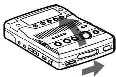 SONY MZ-B100 - Insert an MD. - 1