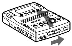 SONY MZ-B100 - Inserte un MD grabable. - 1
