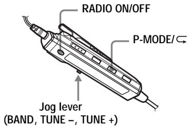 SONY MZ-NF810 - Presetting radio stations - 1