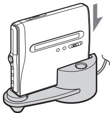 SONY MZ-NH1 - Charging the rechargeable battery. - 2