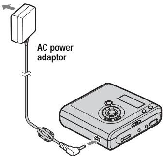 SONY MZ-NHF800 - Charging the rechargeable battery. - 1