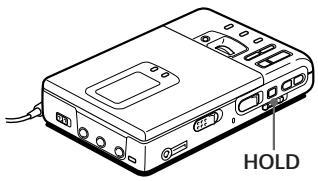 SONY MZ-R30 - Sperren der Bedienelemente - 1
