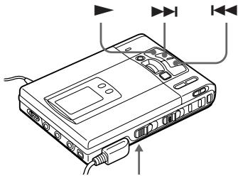 SONY MZ-R50 - Ajuste del reloj para imprimir la hora de grabación - 1