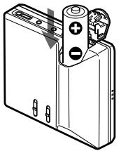 SONY MZ-R70 - Insert the NC-WMAA into the recorder and close the lid. - 1