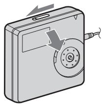 SONY MZ-RH710 - Slide OPEN to open the lid. - 1