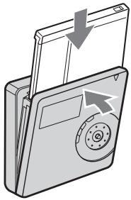 SONY MZ-RH710 - Insert a disc with the label side facing front, and press the lid down to close. - 1