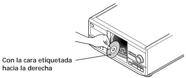 SONY CDP-CX220 - Inserción de discos compactos - 6