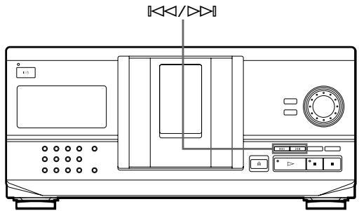 SONY CDP-CX235 - Localizar uma determinada faixa ou um punto de uma faixa - 1